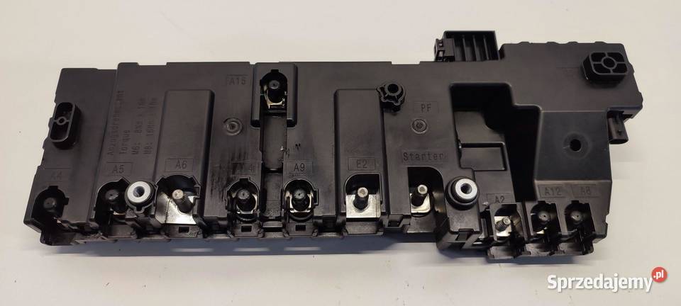 MERCEDES VITO W447 SKRZYNKA BEZPIECZNIKÓW