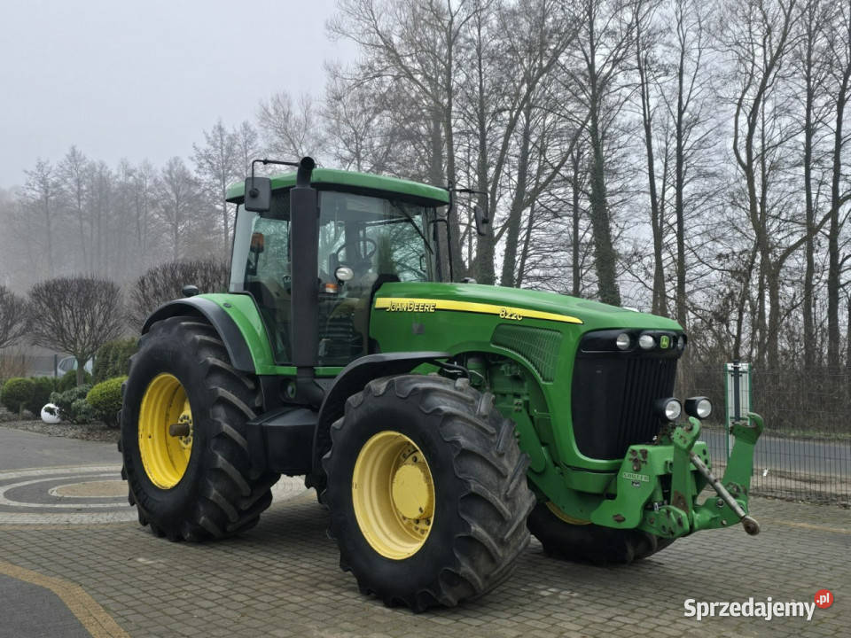 ciągniki John Deere 8220 John Deere 8220 2006 Skępe