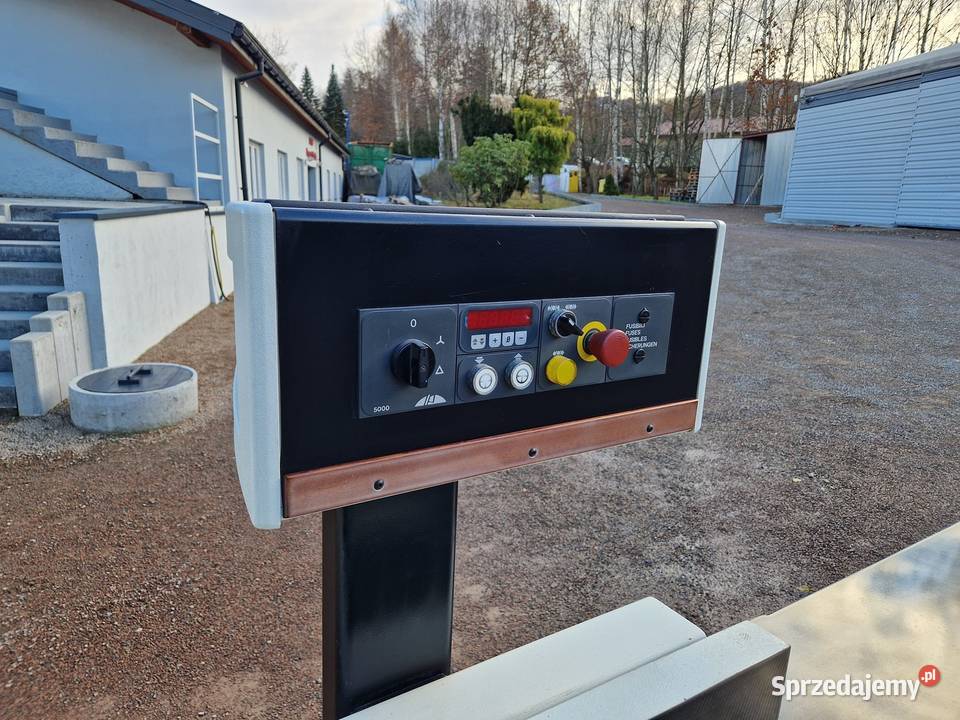 Wyrówniarka SCM F520e 3m stoły elektryka