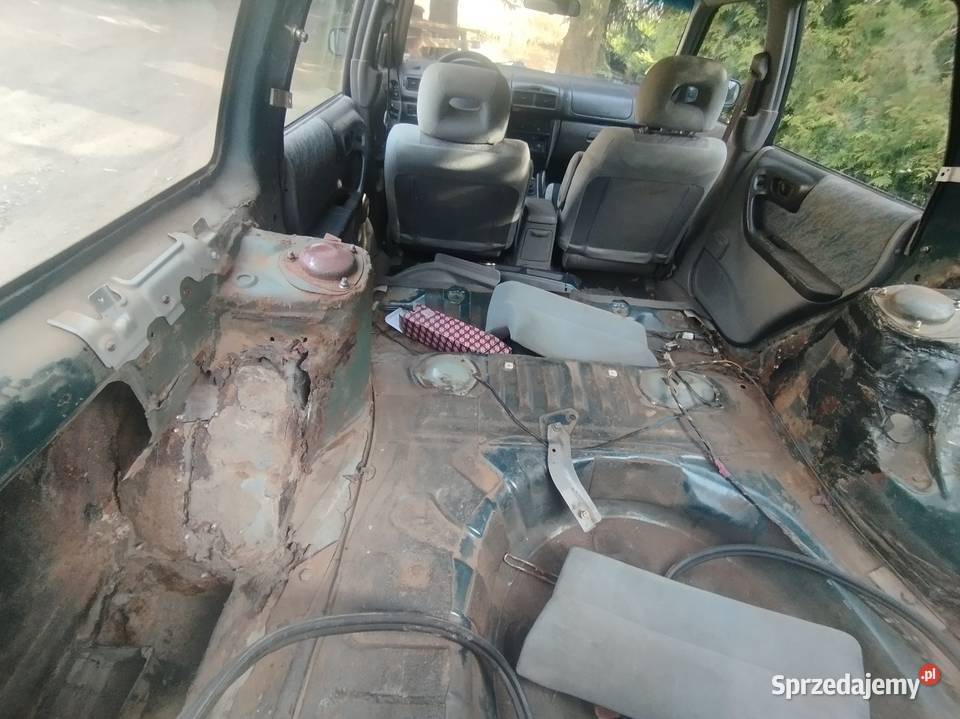 Sprzedam Subaru Forester 1 Lubomin