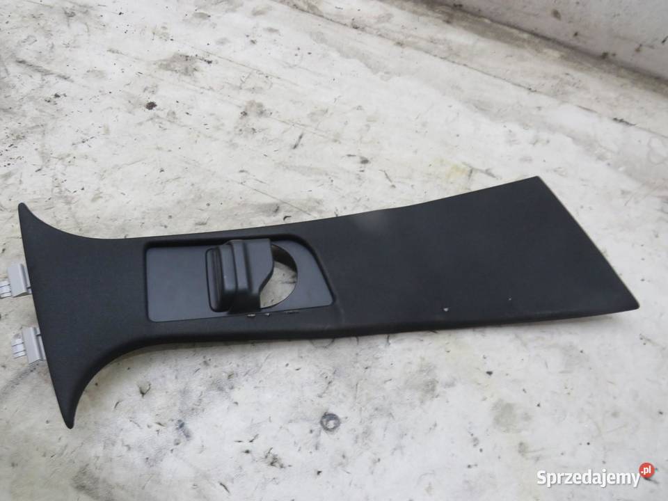 OSŁONA SŁUPKA PRAWA MERCEDES W205 A2056900326