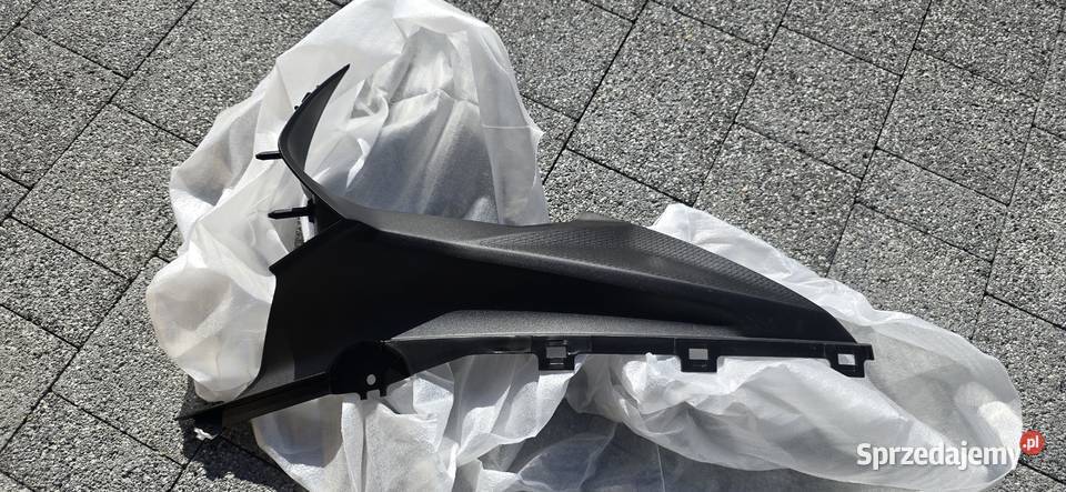 Obudowa boczna górna BMW S1000RR K67 8569787