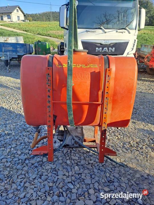 Opryskiwacz 600l sprzedam