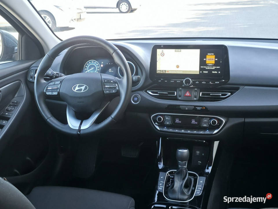 Hyundai i30 15 Benzyna Serwisowany Gwarancja czujnik parkowania świętokrzyskie Piekoszów sprzedam