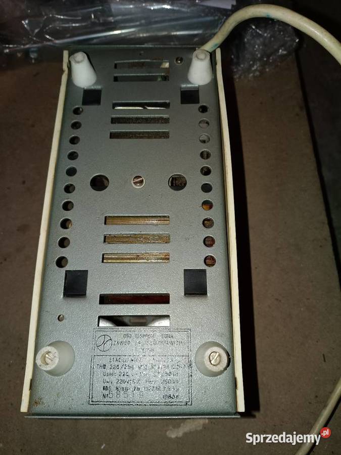 Stabilizator napięcia Pernik Bełchatów