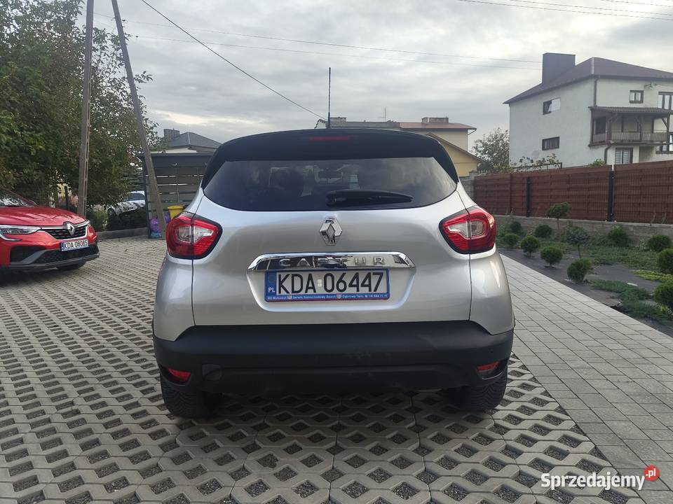 Renault Captur 15 dCi keyless navi kamera serwis asystent parkowania Dąbrowa Tarnowska sprzedam