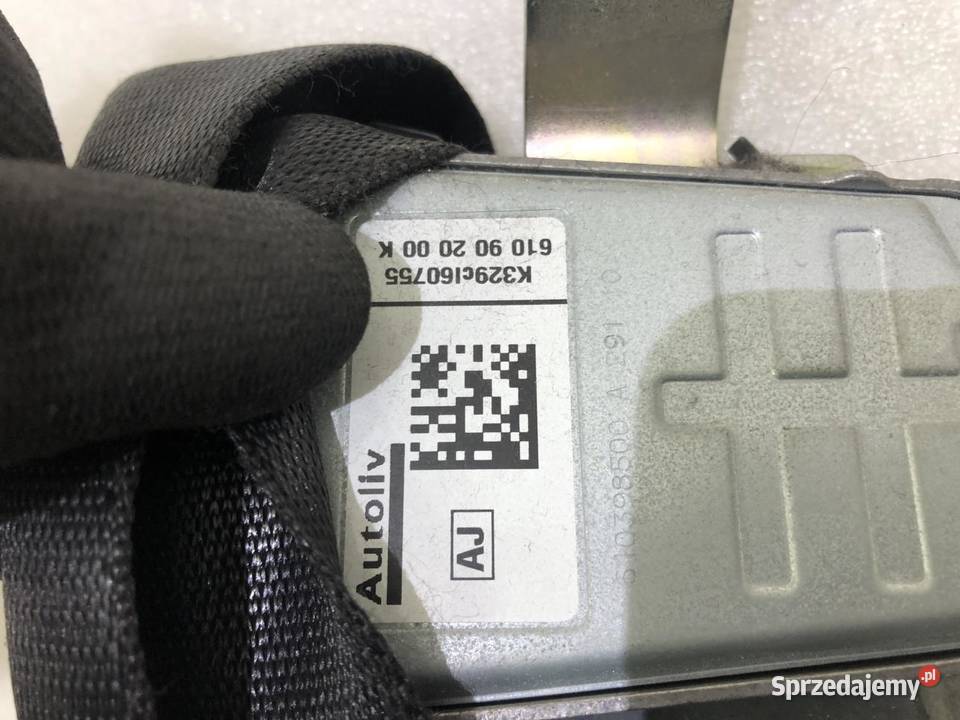 PAS PRAWY PRZÓD 617112200 MERCEDES W212