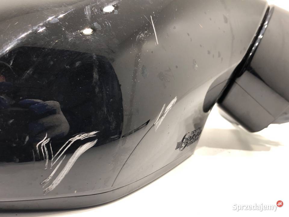 LUSTERKO PRAWY LEXUS LBX Crossover Sonic Chrome