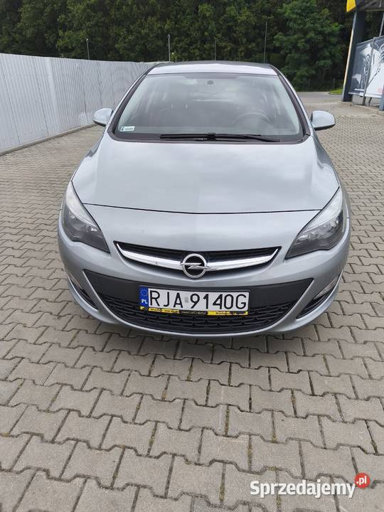 Opel Astra j benzyna Jarosław