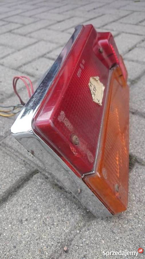 Lampa Lampy Fiat 125p prawa lewa Ostrów Wielkopolski