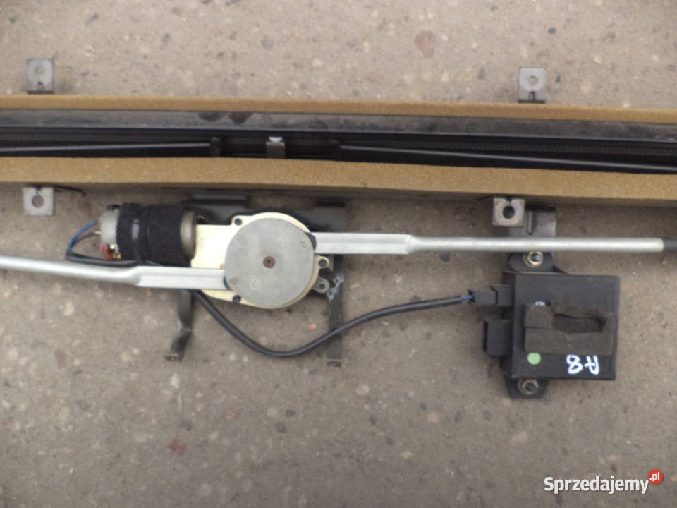 AUDI A8 D2 1996 ROLETA SZYBY TYL 4D0861325B Turek