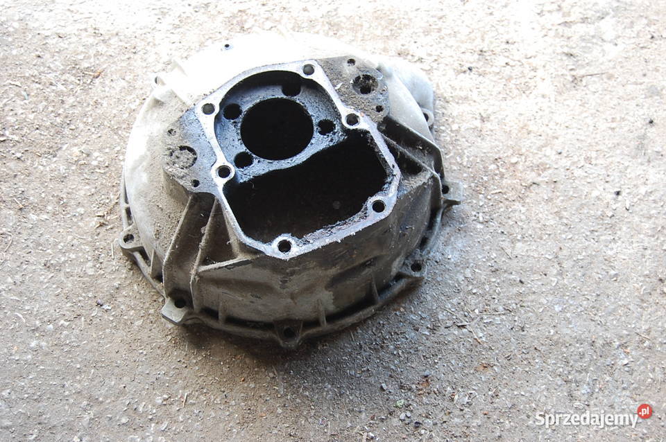 Obudowa sprzęgła Mercedes W115 pokrywa Zagnańsk