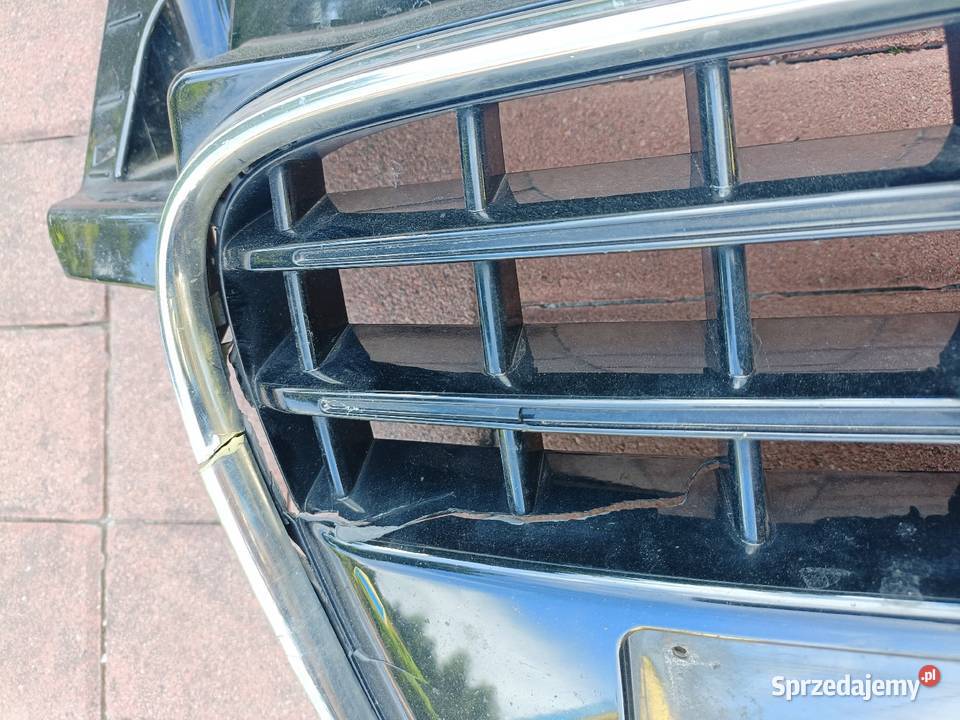 Atrapa chłodnicy AUDI TT 8j Rok produkcji 2007 sprzedam