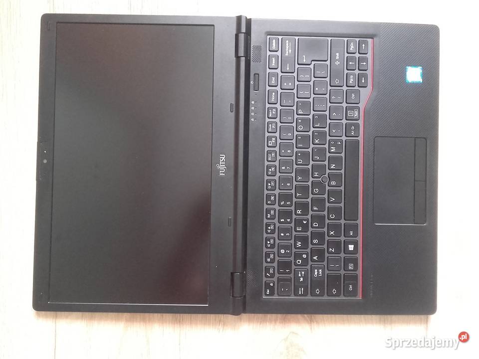 Laptop Fujitsu Lifebook E449, Core i3 8130U, 32GB, 256GB, Fu