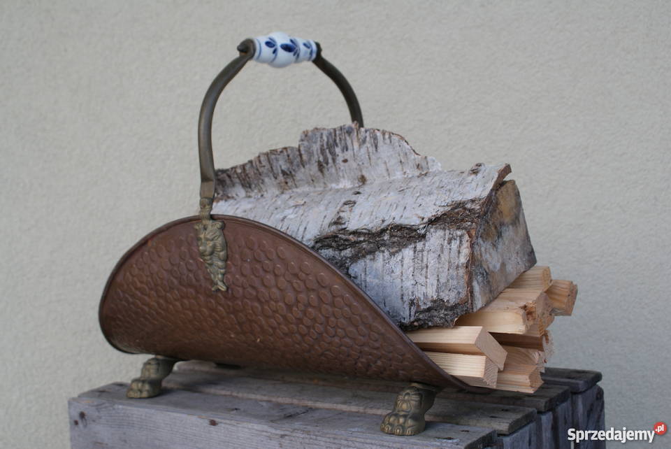 Miedziany kosz na drewno z ceramiczną rączką Warszawa