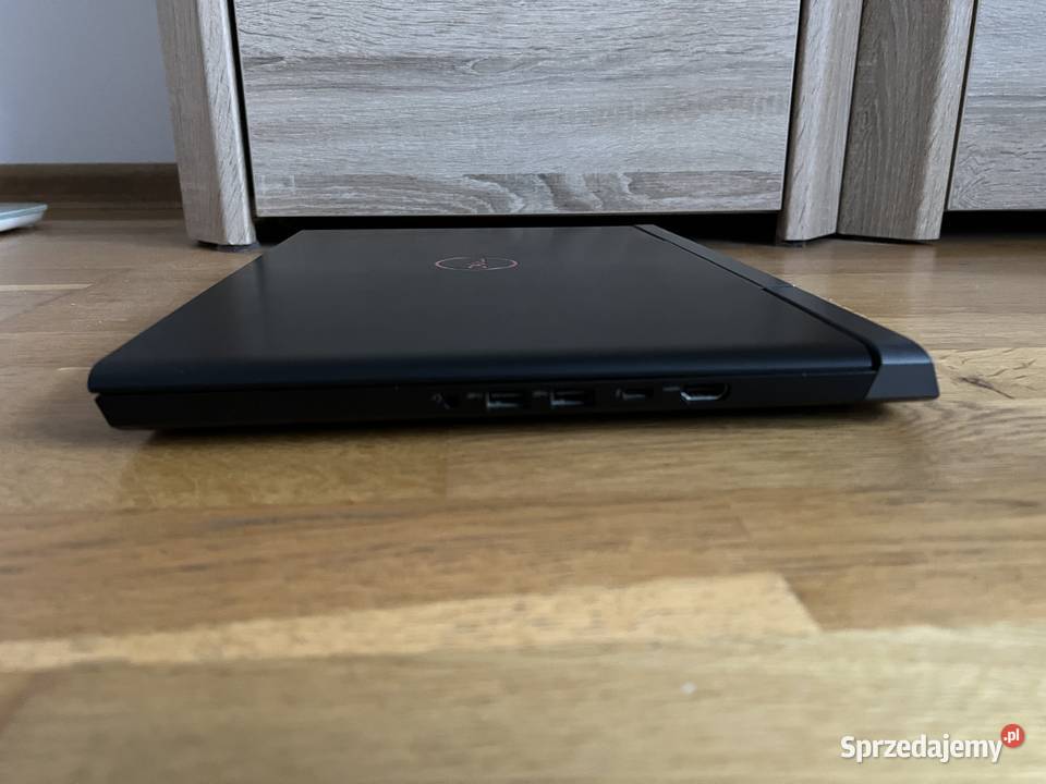 Dell Inspiron 15 7577 Gaming i57300HQ 8GB RAM Święta Katarzyna sprzedam