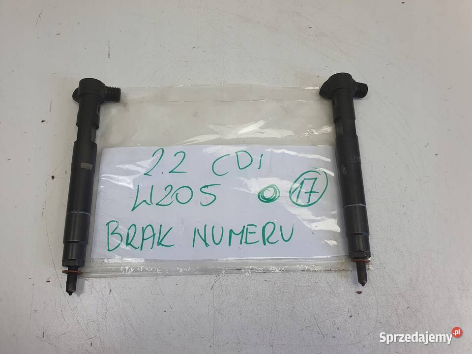 Mercedes W205 W212 22 CDI WTRYSKIWACZ PALIWA