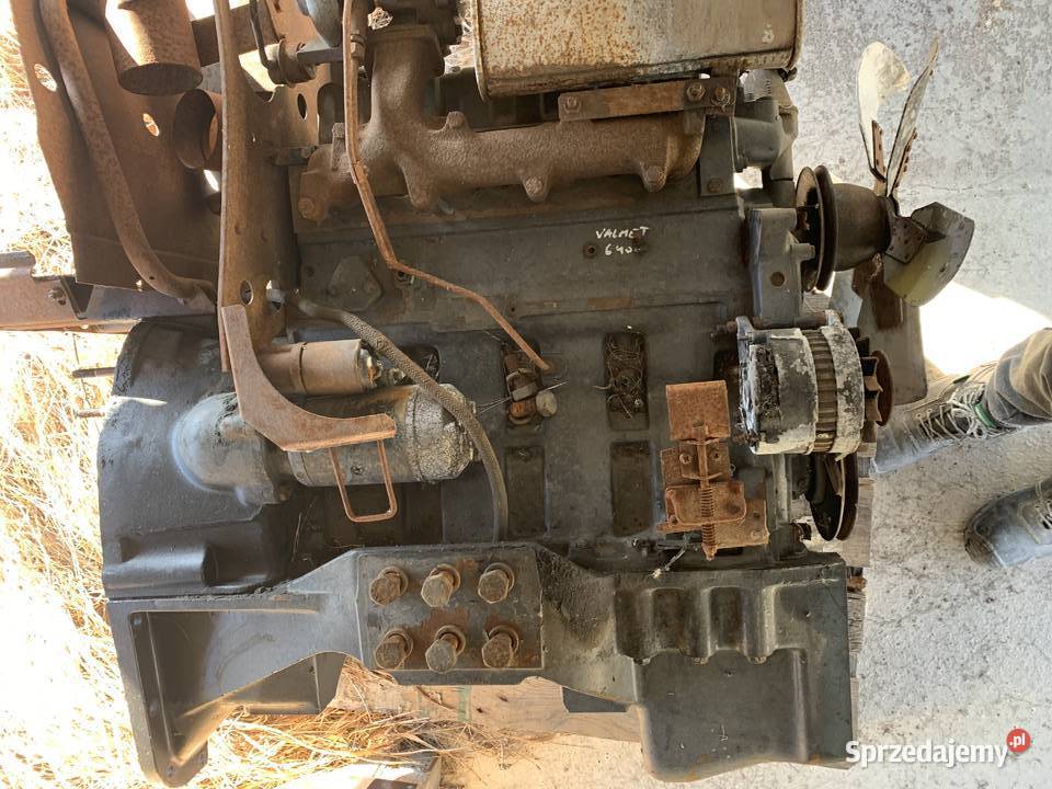 SILNIK 420 DS VALMET 6400 Kielce