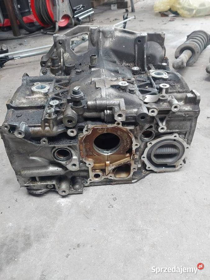 Silnik ej25 subaru części Wieliczka