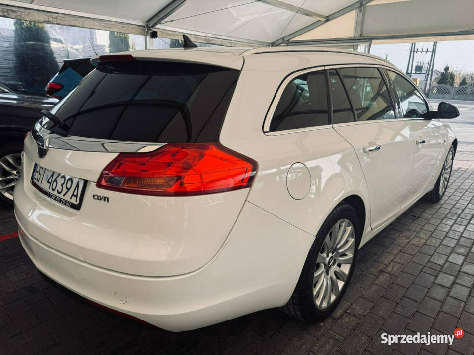 Opel Insignia Opel Insignia Automat 20 CDTI 160 biały Zduńska Wola sprzedam