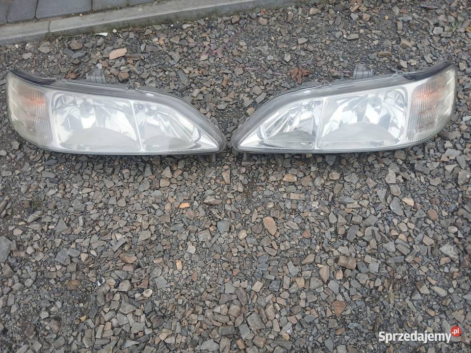 Reflektor lampa przód prawa Honda Accord 6 VI Radłów