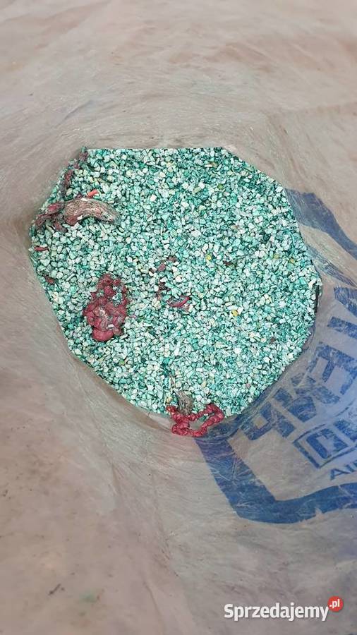 Regranulat politylen plastik miał różne kolory