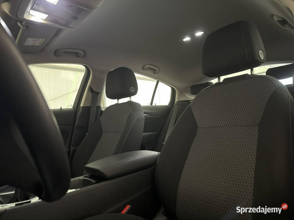 Opel Insignia 15 DVH MT6 SS 122 Edition Salon wspomaganie kierownicy