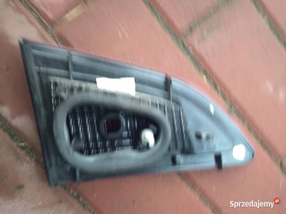 Renault scenic 3 lampa prawy tył w klapę Radomsko