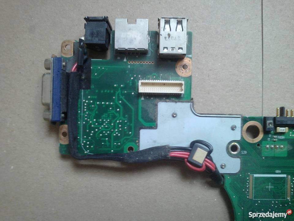 Płyta główna Toshiba A100 uszkodzona + gniazdo zasilania ...