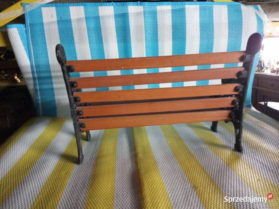Ławki sprzedam Borówno