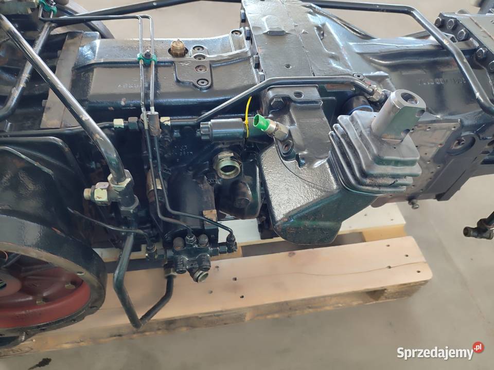 Skrzynia biegów 261103 2095401025 Deutzfahr K100