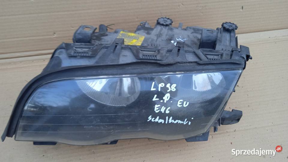 E46 SEDAN KOMBI LAMPA PRZÓD LEWY EU osobowe Zbierkowo