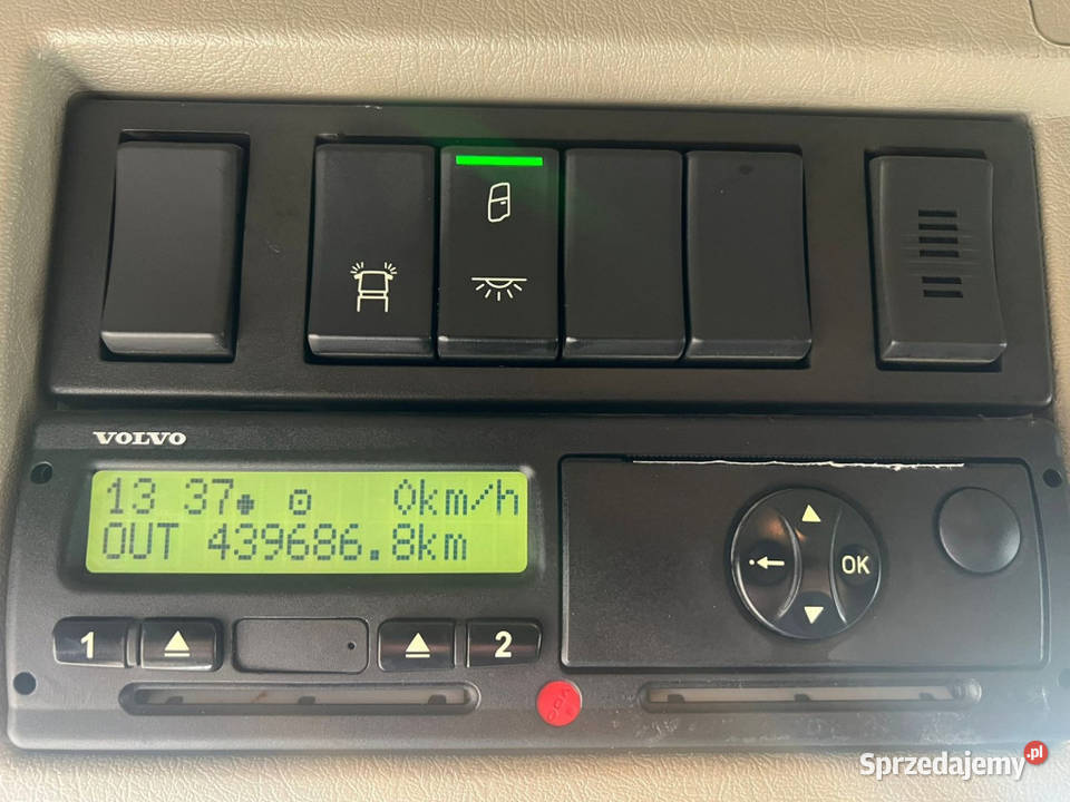 Chlodnia z winda Volvo automatyczna Chłodnie Warszawa