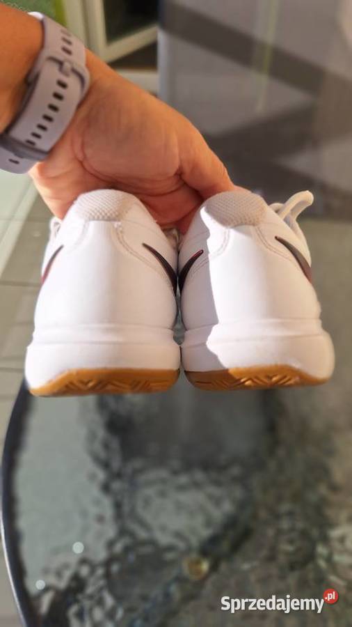 Nike halówki r 40 NOWE Obuwie sportowe Warszawa