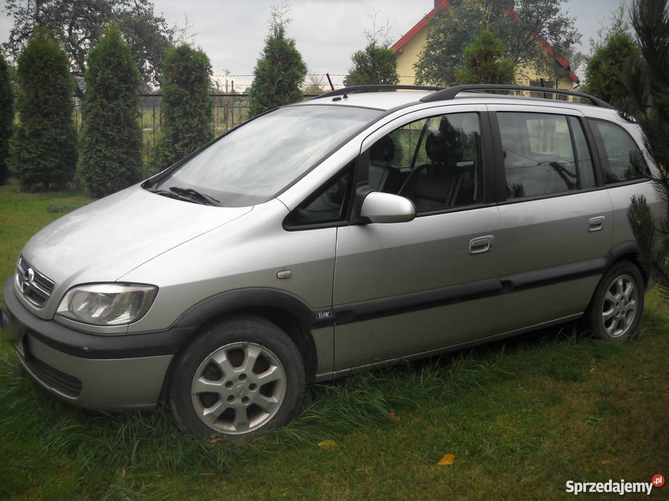Sprzedam Opel Zafira uszkodzony radio Antoniówka Świerżowska