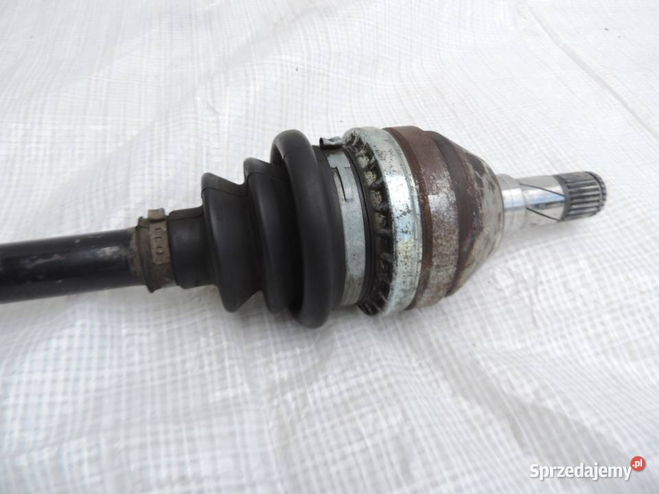 OPEL ZAFIRA C PÓŁOŚ LEWA KRÓTKA 13348263 AAKG sprzedam