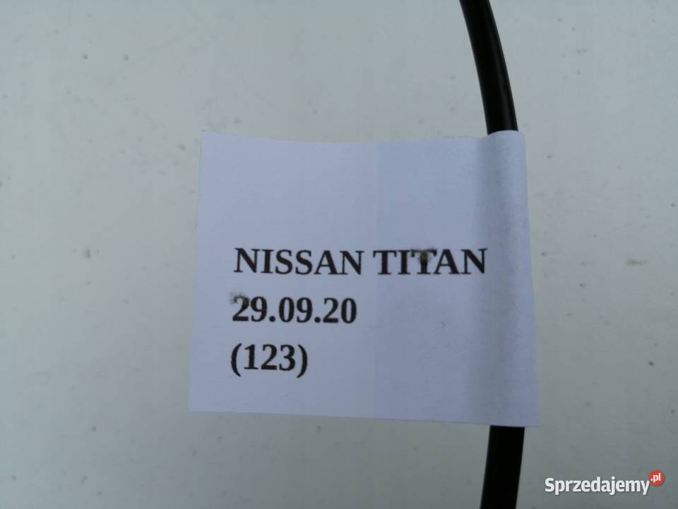 ZAMEK DRZWI ŚRODEK TYŁ PRAWY KLAMKA NISSAN TITAN zamki, wkładki, kluczyki sprzedam
