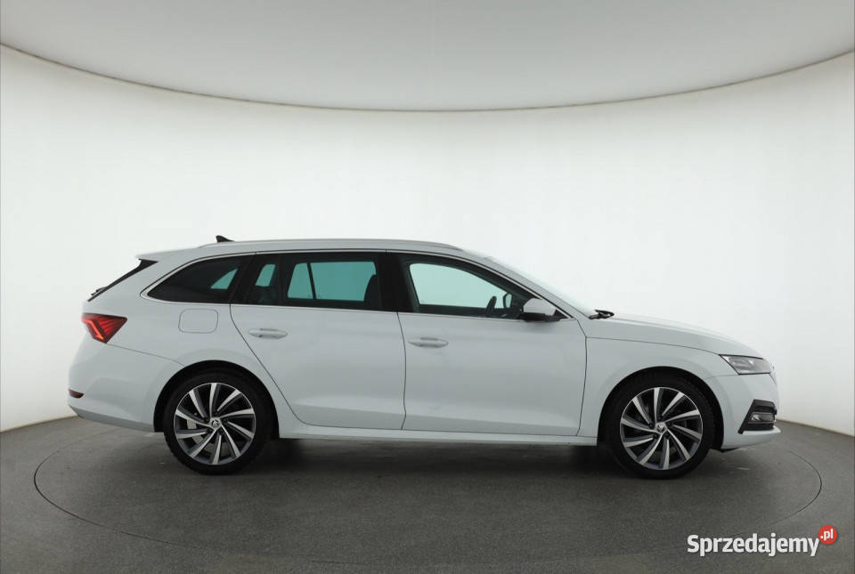 Skoda Octavia 20 TDI gniazdo USB Piaseczno