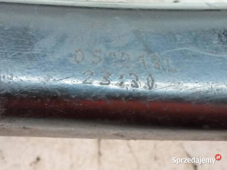 ŁAPA WSPORNIK SILNIKA 051213L 301113R 30784277