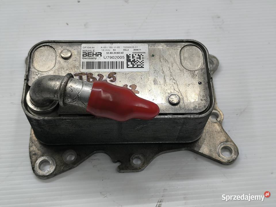 CHŁODNICA OLEJU MERCEDES EKLASA W212 22 CDI osobowe