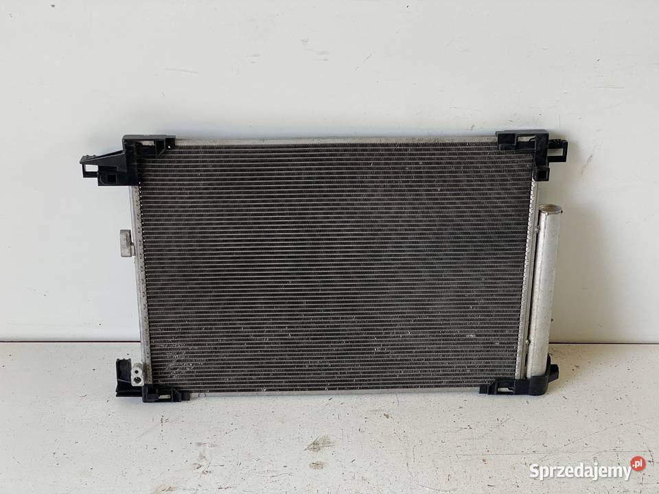 CHŁODNICA KLIMATYZACJI toyota yaris iv Wola Filipowska