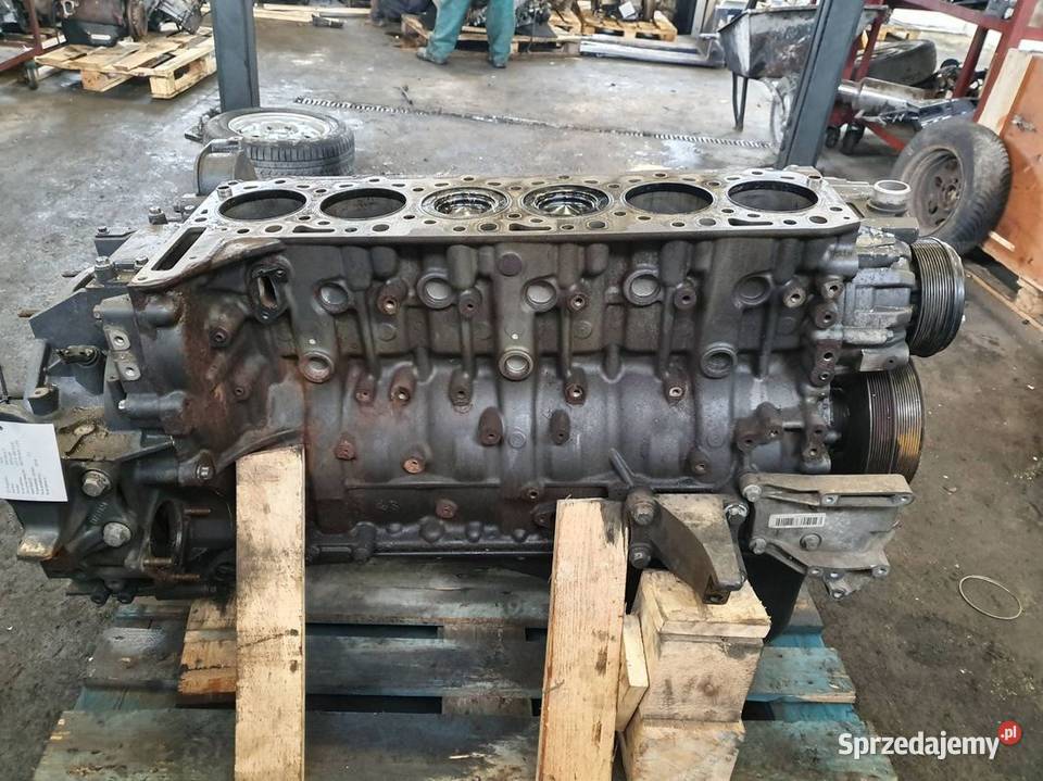 SILNIK DÓŁ RENAULT MIDLUM D 280 E6 DTI8 2016 Lipno