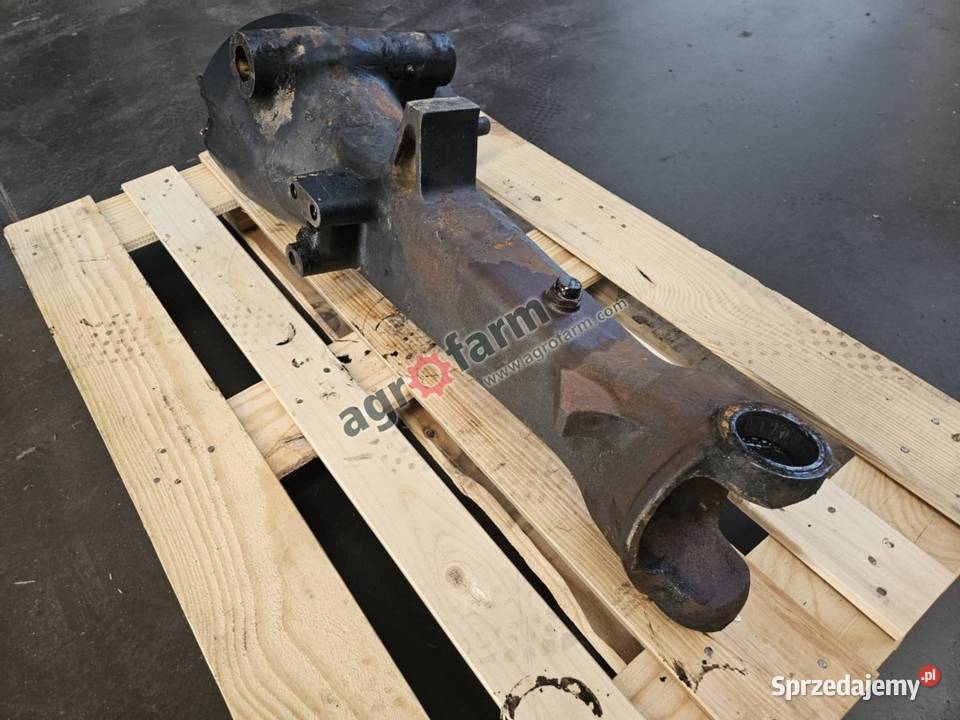 Obudowa mostu FWD DeutzFahr Agroxtra 617 Byków