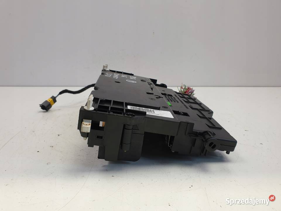 BMW E46 Compact 20 D SKRZYNKA BEZPIECZNIKÓW Rudka