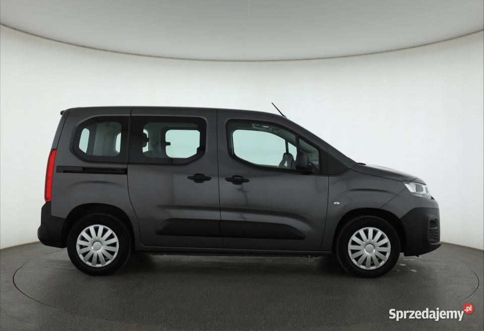 Citroen Berlingo 12 PureTech 81KM