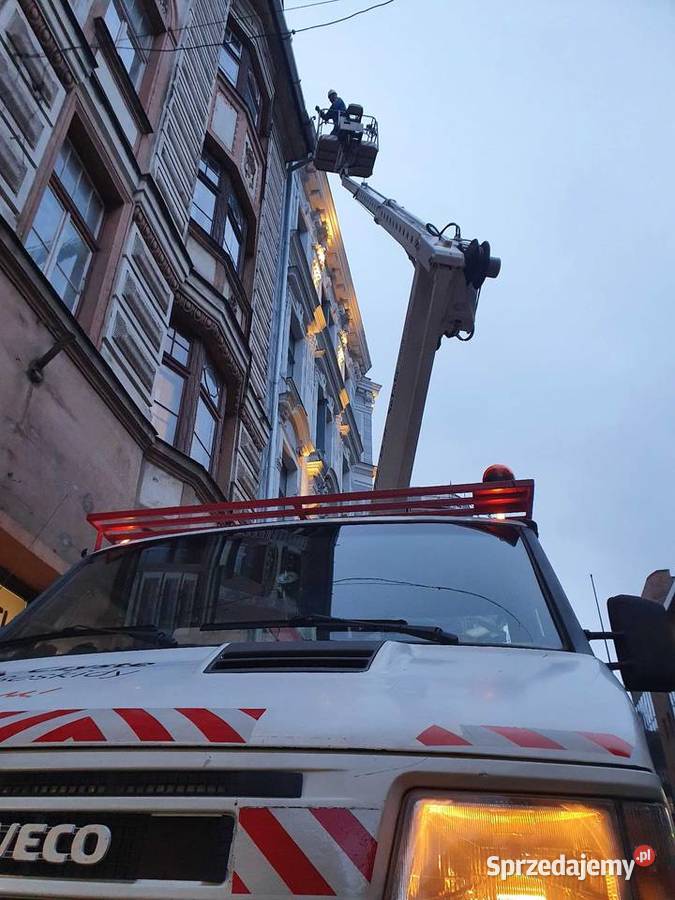 Podnośnik koszowy wynajem Zwyżka wynajem 20m Żywiec