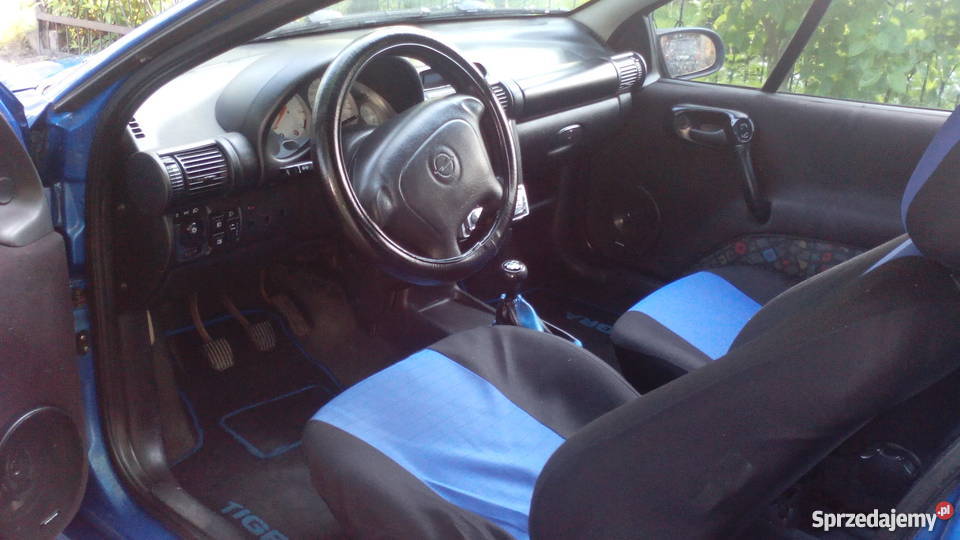 Ładny Opel Tigra z 1000W muzyką manualna Kielce