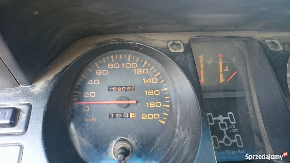 Sprzedam Mitsubishi Pajero II 4x4 napęd włączany 2477cm3 warmińsko-mazurskie Adamowo sprzedam