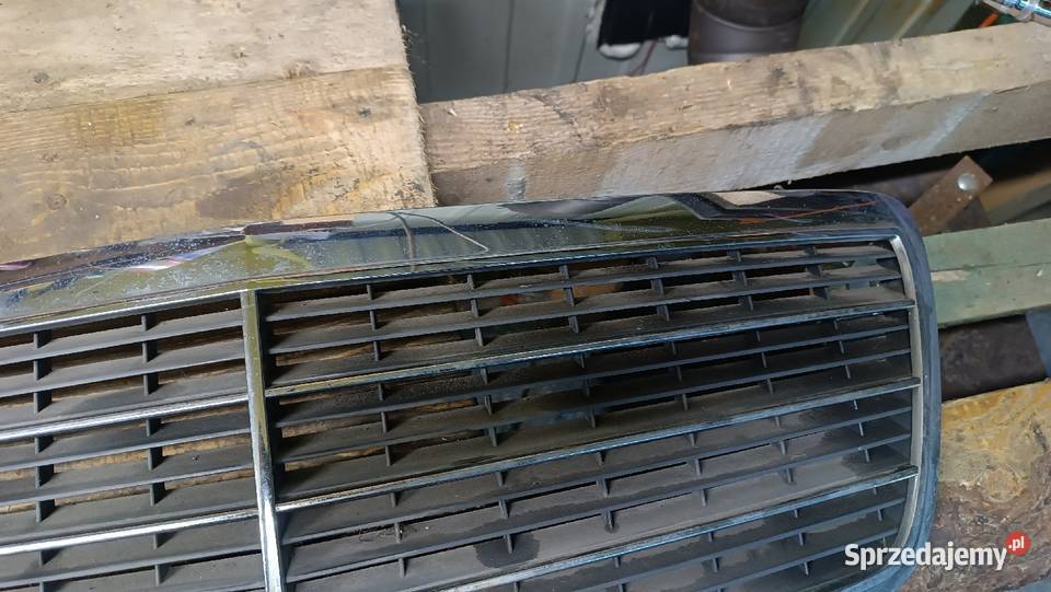 Grill Atrapa Mercedes W210 Orzesze