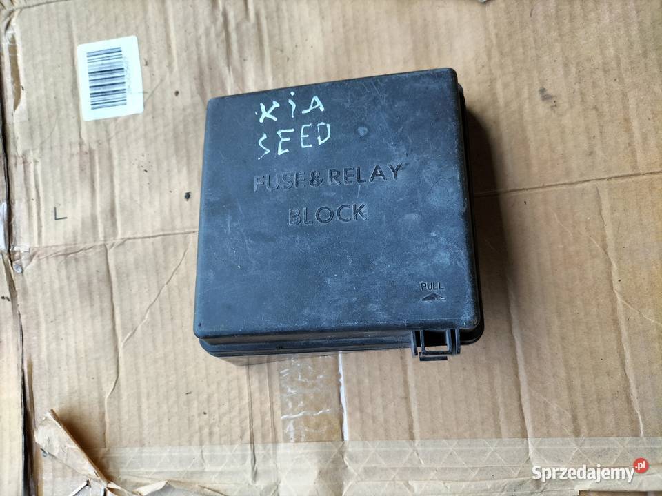 KIA CEED 3 KLAPKA OSŁONA SKRZYNKI BEZPIECZNIKÓW Kamień-Kolonia sprzedam